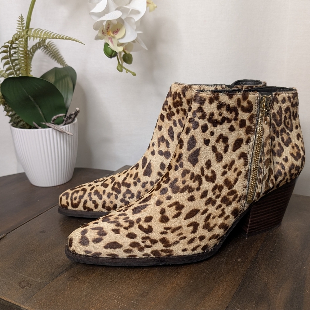 🏷️NWT Sam Edelman Walden Leopard Print Ankle Boots 9.5
